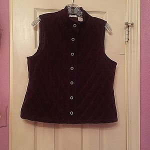 Liz&Co Petite quilted vest. Sz L